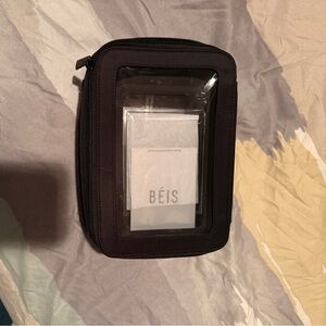 BEIS In flight cosmetic case set in black